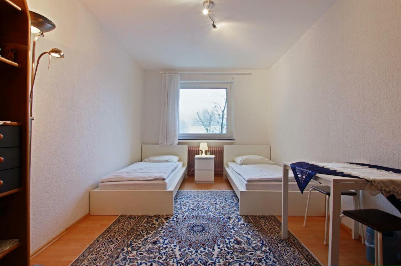Private Rooms Near Exhibition Center Hannover Dış mekan fotoğraf